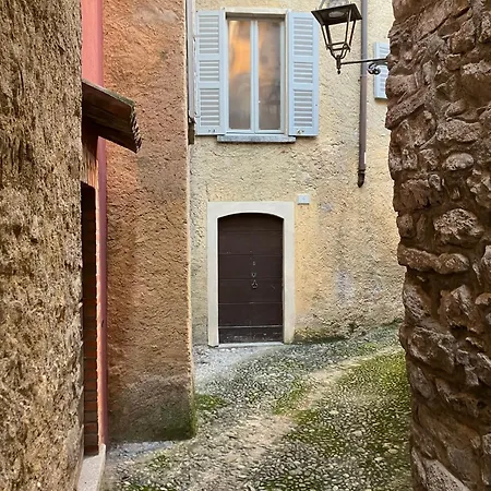 Passer Relais Bistrot Отель *