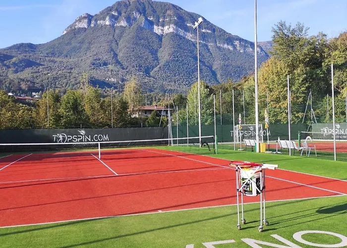 Passer Relais Bistrot מלון מנאג'יו